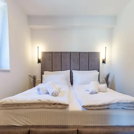 Casa Mia With Parking Apartment