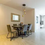 Casa Mia With Parking Appartement *