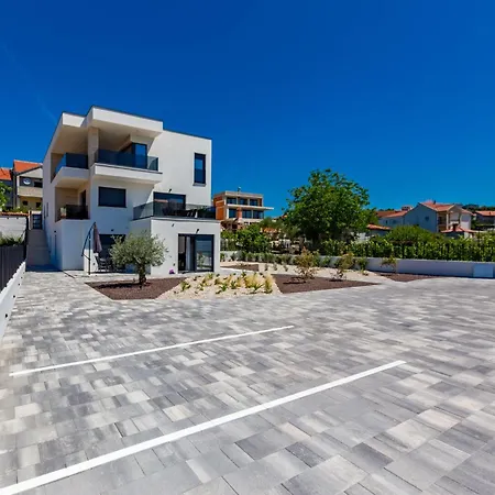 Casa Mia With Parking 公寓 *