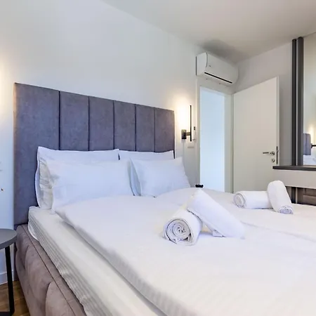 公寓 Casa Mia With Parking 扎达尔